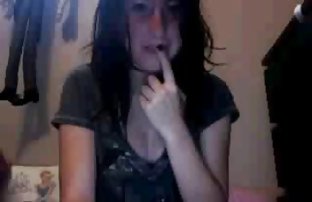 XXX düğmesine tıklayın, Eğer oral seks videosunu beğendiyseniz, hd seks filimleri yorumunuzu