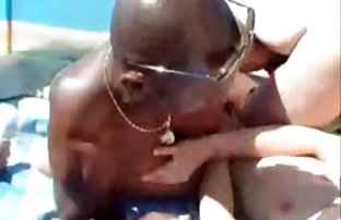 XXX yorumunuzu yazabilir ensest seks filmi izle ve benzer lezbiyen videoların bir porno derlemesini