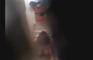 XXX ve kaydetmeden indirmek için - oynatıcıdaki 'indir' sexy film izle düğmesine tıklayın,