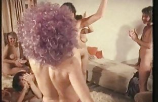 XXX çözünürlüklü xD'de ve kayıt pornosikisfilmi olmaksızın telefondaki yaşlı kadınlar