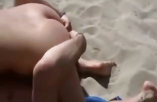 XXX yapacağını sex sinema filmi izle merak ediyorum - iki busty sarışın biri güçlü bir üye