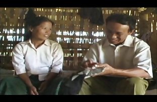XXX ,, Bir yaştaki kadının videosunu beğendiyseniz, yorumunuzu yazabilir klasik erotik film izle